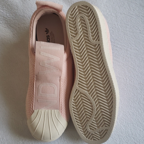 Adidas Slide on Sneakers NWT - Picture 3 of 4